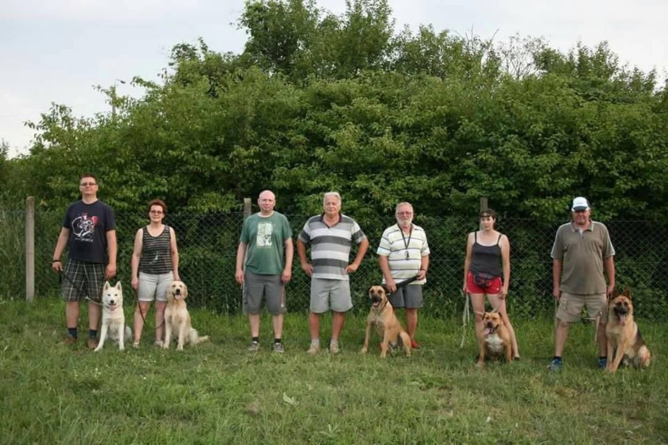Komló-Hegyháti Ebtenyésztő és  Sportkutyás Egyesület KHESE